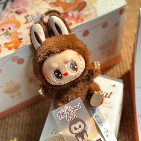 AUTHENTIC ZIZI HAVE A SEAT LABUBU NEW IN PACKAGE - Picture 4 of 6